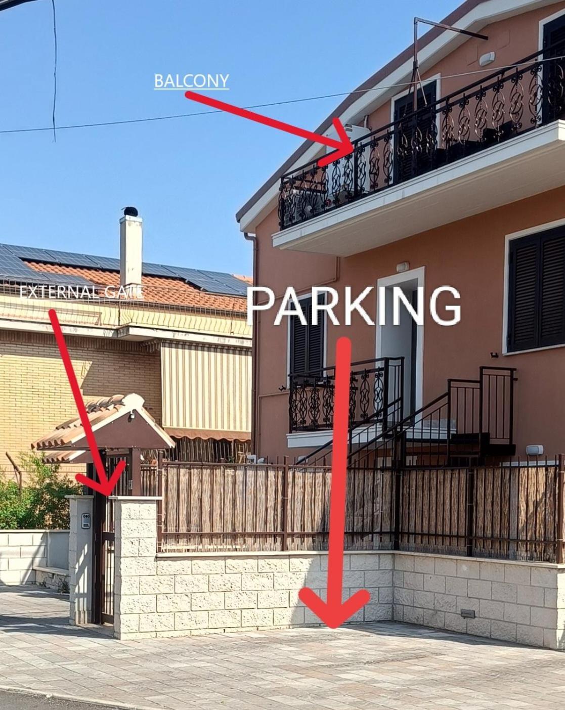 Vila La Mansarda Di Andrew Ciampino Exteriér fotografie